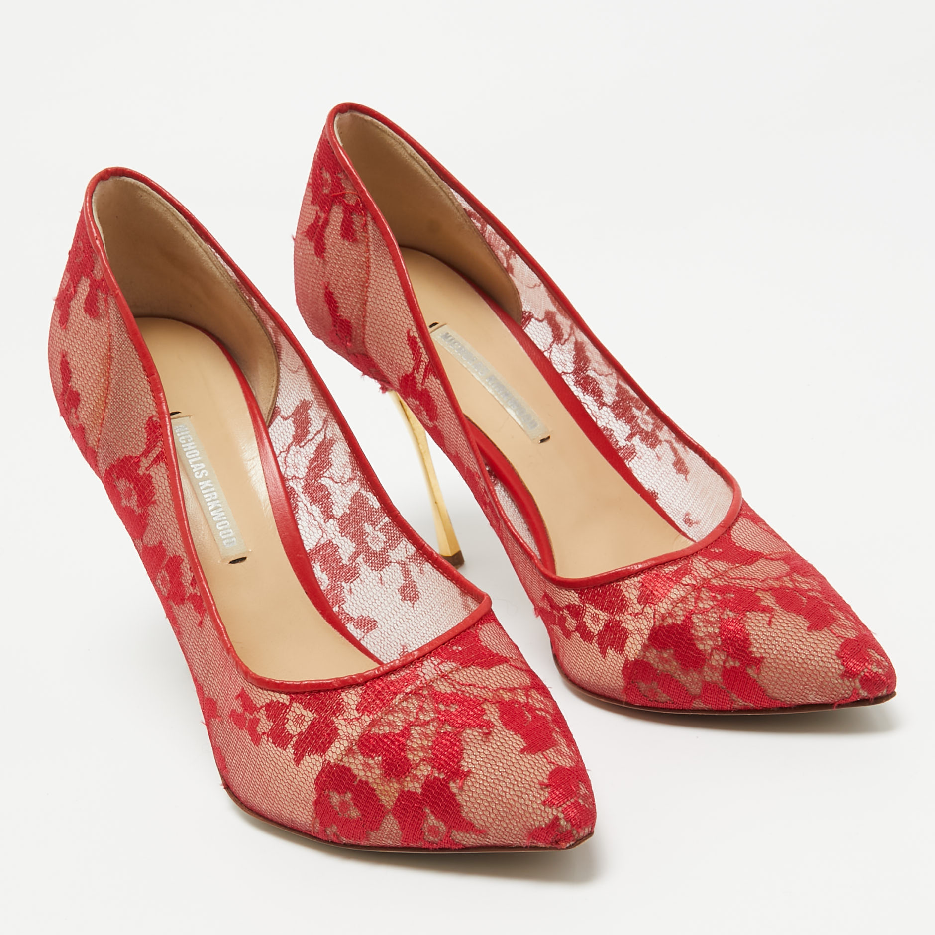 Nicholas Kirkwood Red Floral Lace Pointed Toe Pumps Size 38