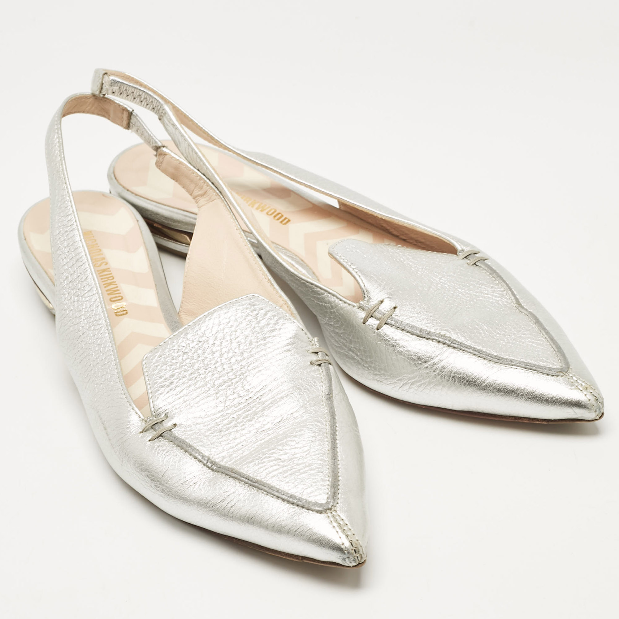 Nicholas Kirkwood Silver Leather Beya Flat Sandals Size 40