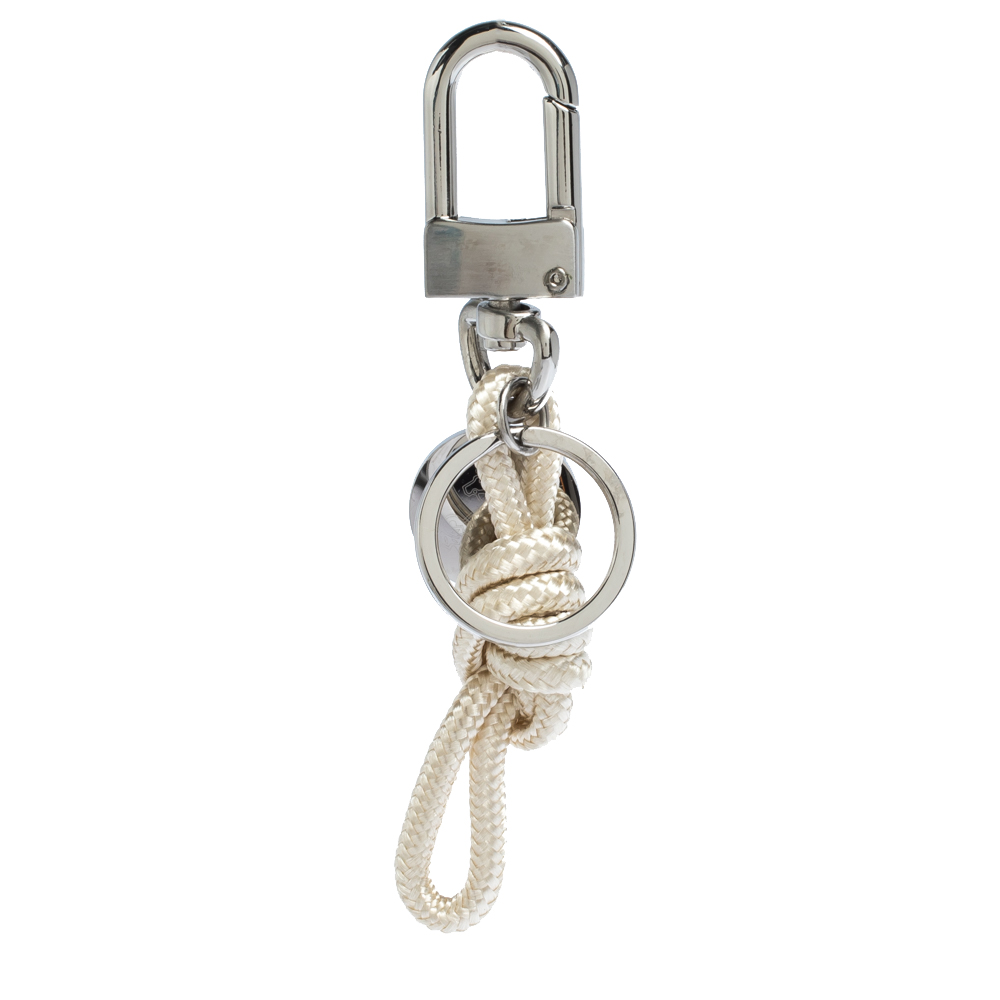 Omega Light Beige/Silver Tone Rope and Metal Key Ring Holder
Omega Light Beige/Silver Tone Rope and Metal Key Ring Holder