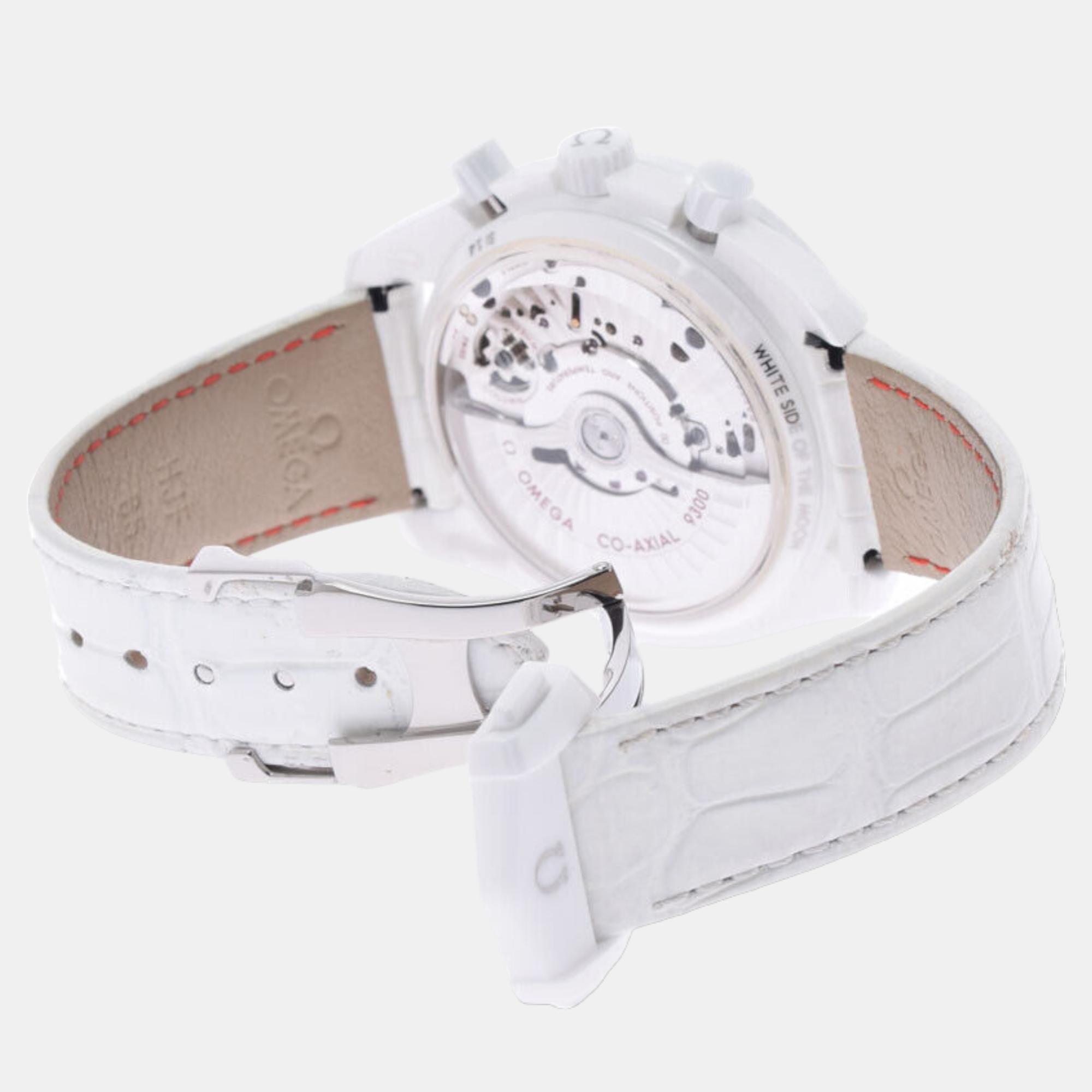 Omega White Ceramic Speedmaster 311.98.44.51.55.001 Automatic Women's Wristwatch 44 Mm