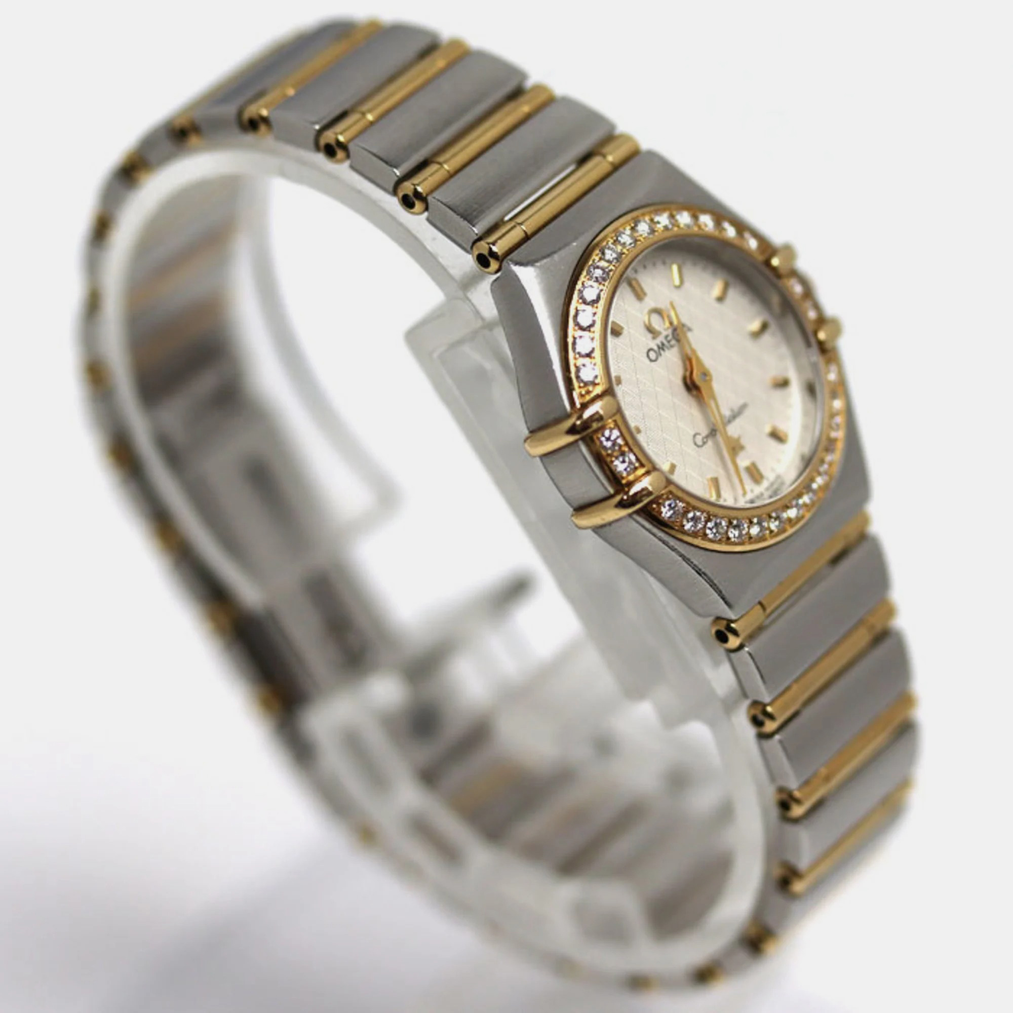 Omega Silver 18k Yellow Gold And Stainless Steel Constellation 1267.30 Quartz Women's Wristwatch 22.5 Mm