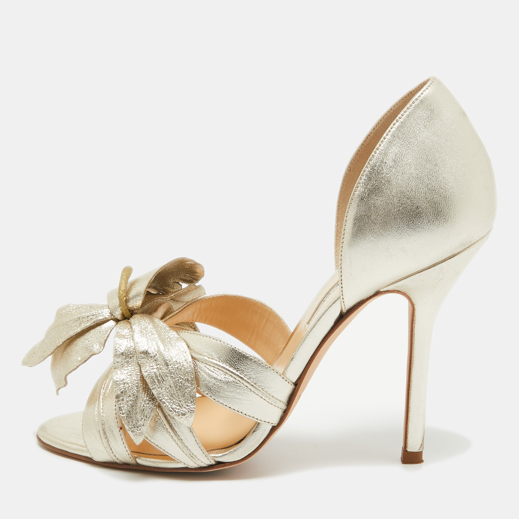 Oscar de la renta silver leather flower embellished peep toe sandals size 36