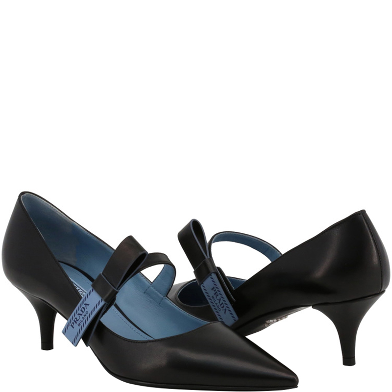 Prada Black Leather Pointed Toe Pumps Size 
Prada Black Leather Pointed Toe Pumps Size