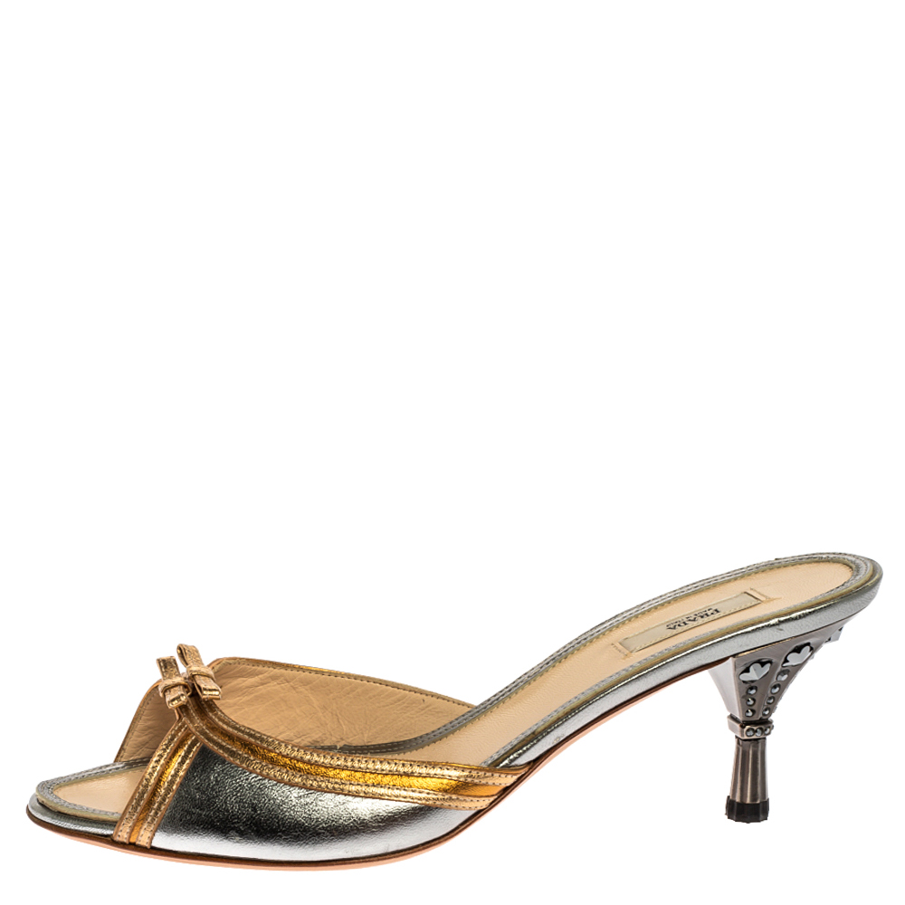 

Prada Metallic Grey/Gold Leather Double Bow And Crystal Embellished Sculptured Heel Slide Sandals Size