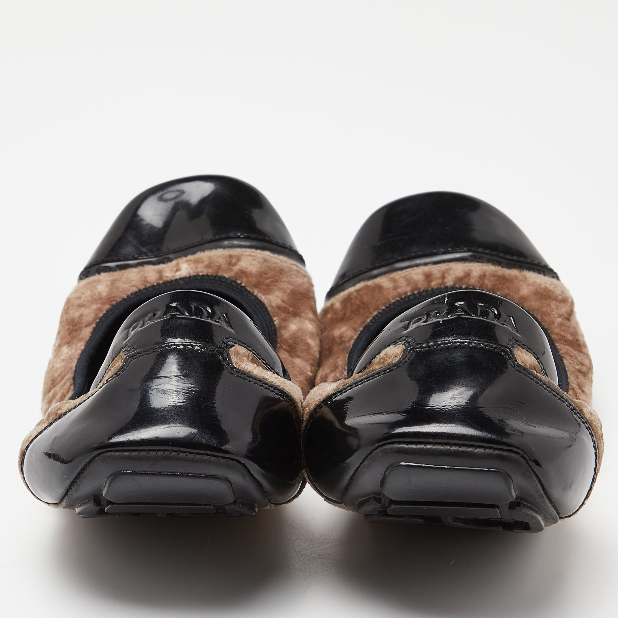 Prada Sport Black/Brown Patent Leather And Velvet Toe Cap Scrunch Ballet Flats Size 40.5