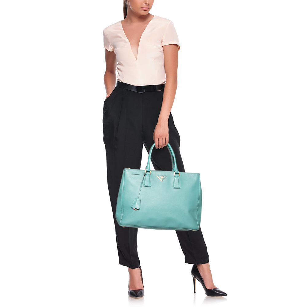 Prada Celeste Green Saffiano Lux Leather Large Double Zip Tote
Prada Celeste Green Saffiano Lux Leather Large Double Zip Tote