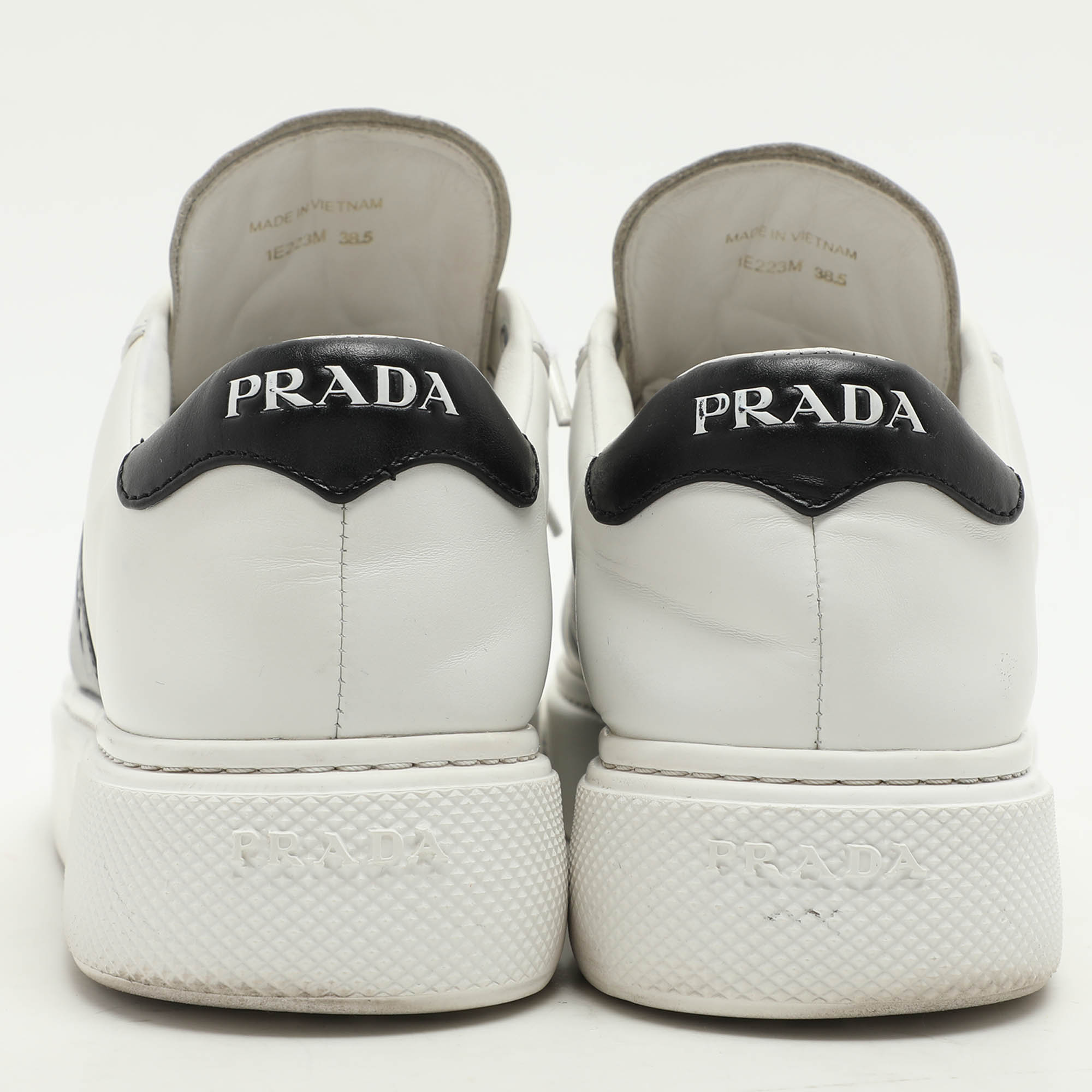 Prada White/Black Leather Low Top Sneakers Size 38.5