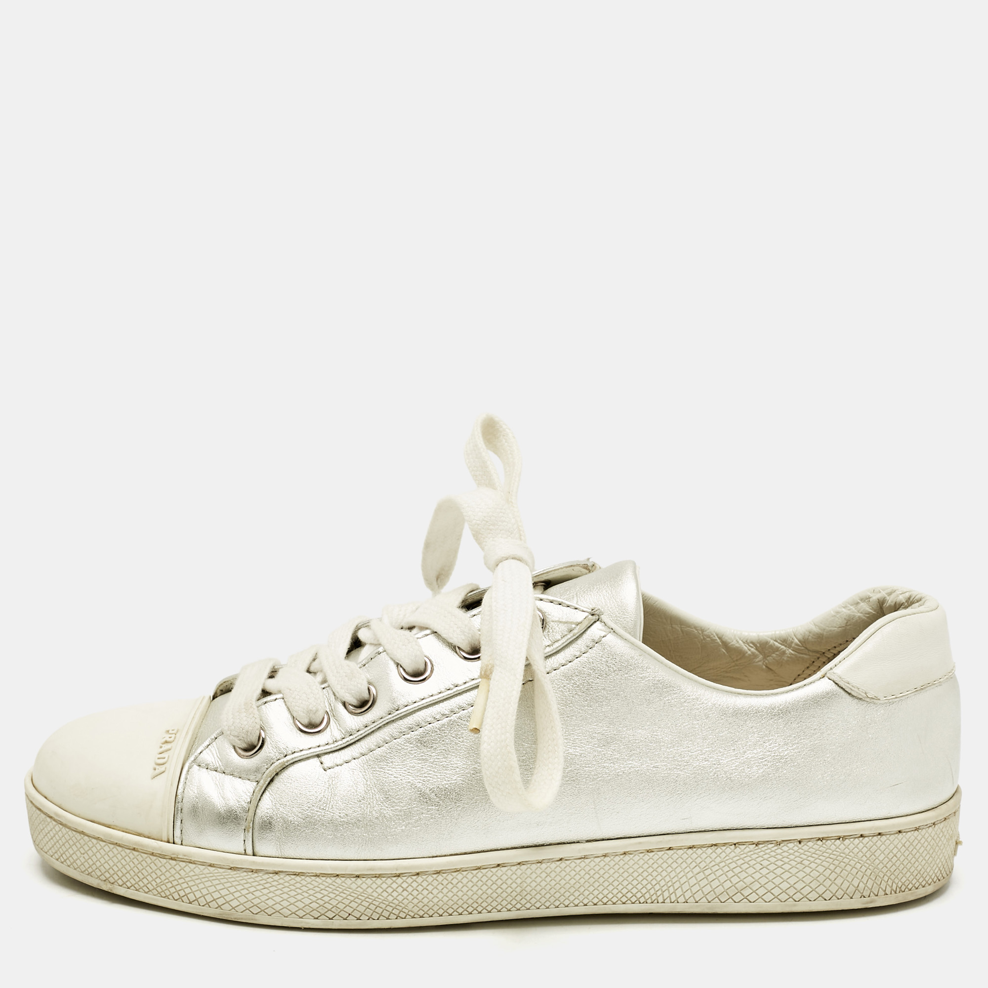 White Leather and Rubber Cap Toe Lace Up Sneakers Size 37.5 - Prada - Modalova