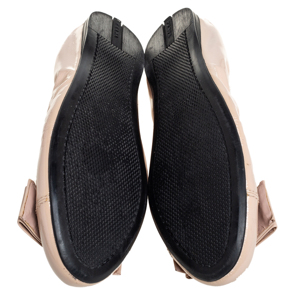 Prada Beige Patent Leather Scrunch Ballet Flats Size 38