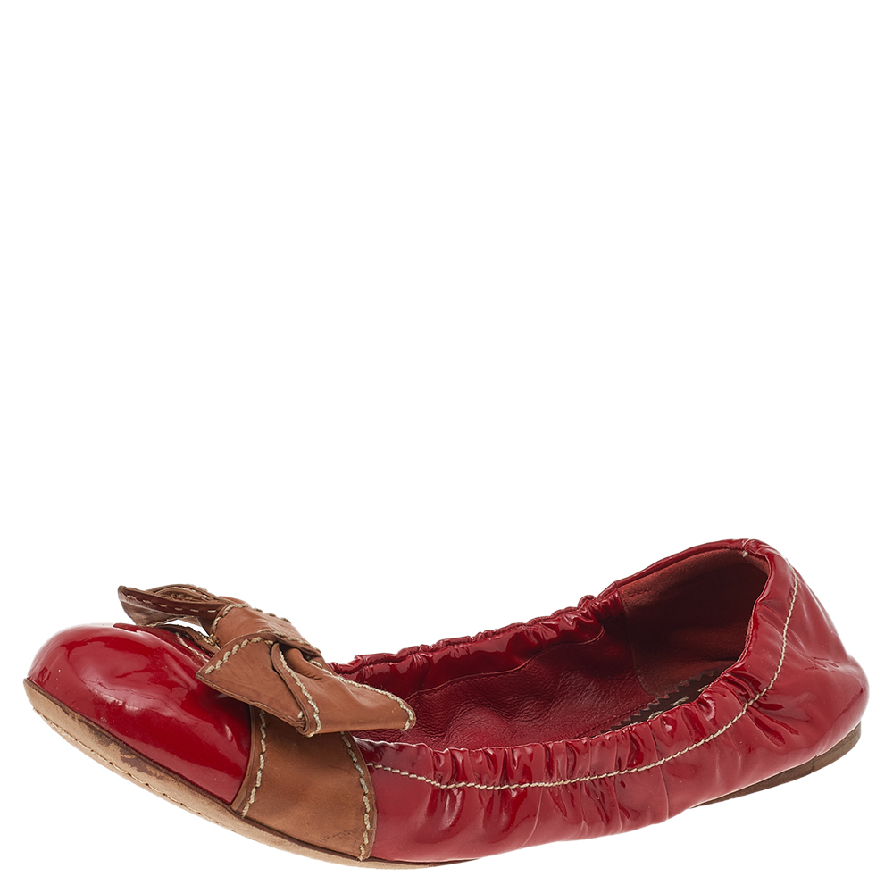 Prada Red/Brown Patent Leather Bow Scrunch Ballet Flats Size 38
