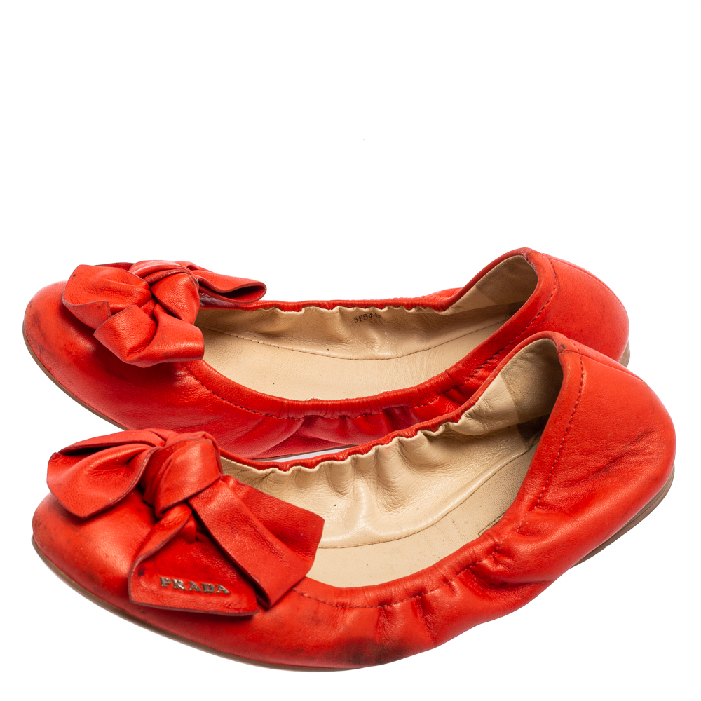 Prada Coral Red Leather Bow Logo Scrunch Ballet Flats Size 38