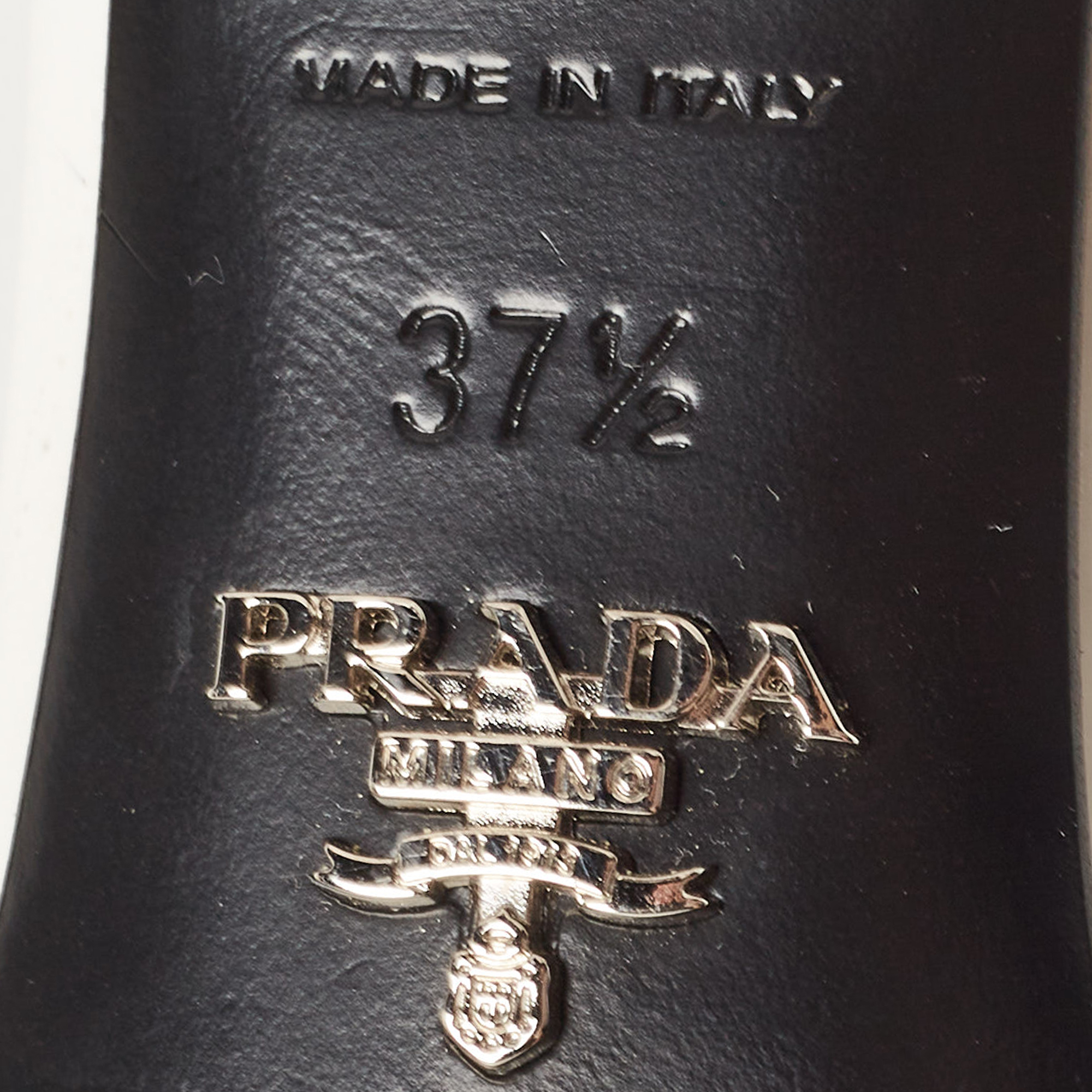 Prada White Leather Logo Slide Sandals Size 37.5