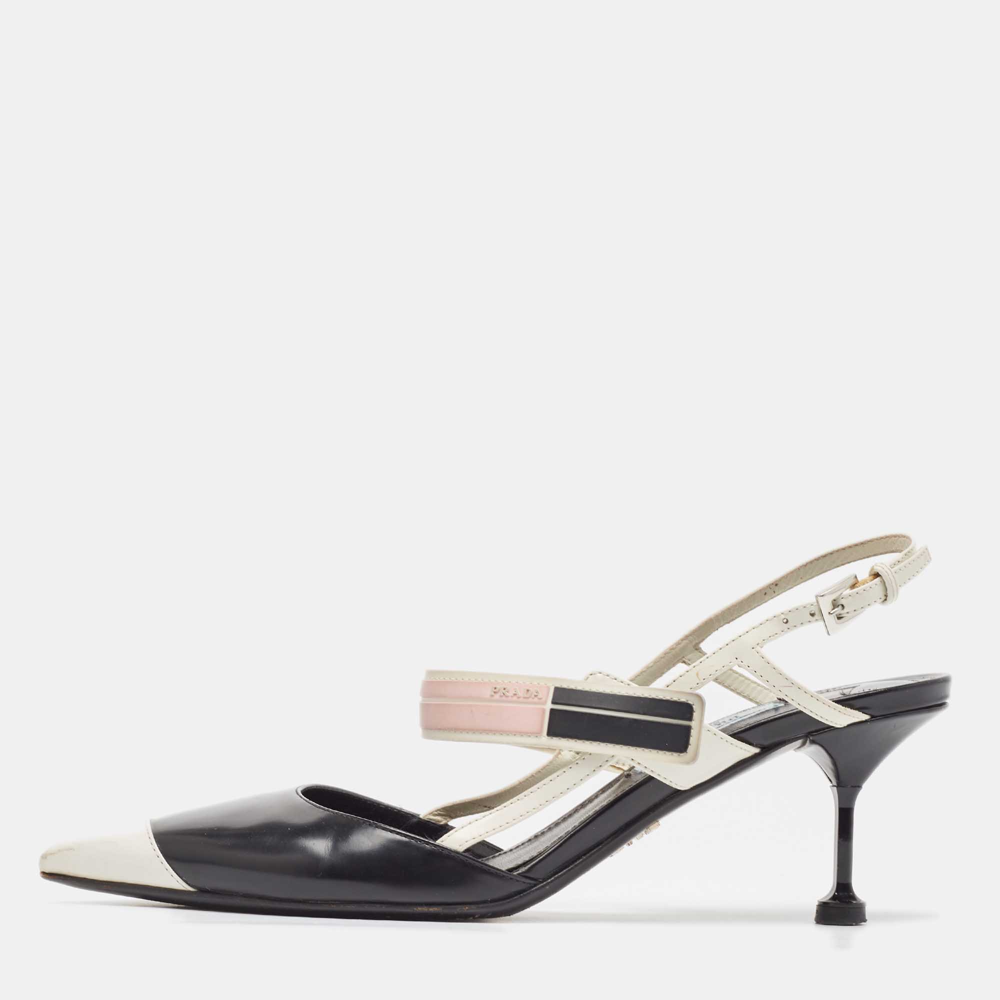 Prada Black/White Leather And Rubber Trim Pointed Toe Slingback Pumps Size
Prada Black/White Leather And Rubber Trim Pointed Toe Slingback Pumps Size