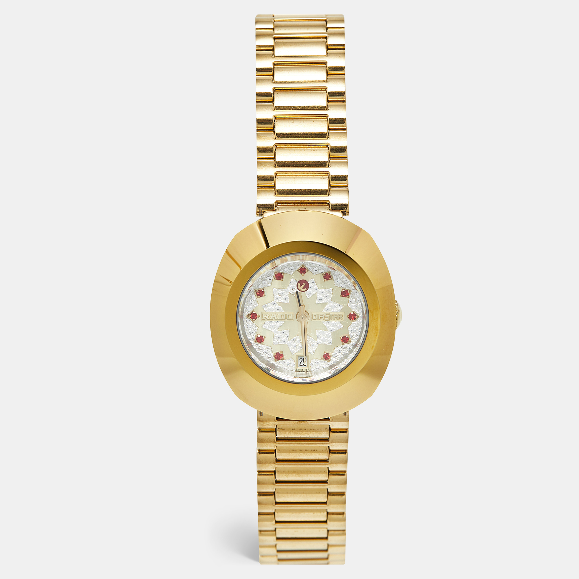 Rado Silver Dial Gold Plated Stainless Steel Tungsten Carbide Diastar R12416073 Women's Wristwatch
Rado Silver Dial Gold Plated Stainless Steel Tungsten Carbide Diastar R12416073 Women's Wristwatch