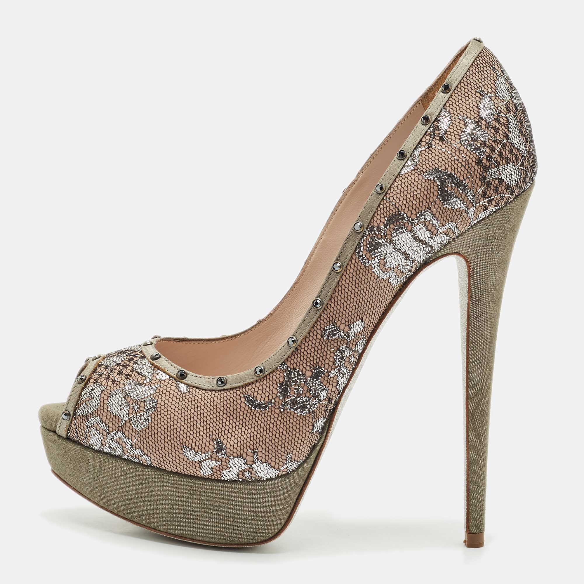 René Caovilla Multicolor Lace and Satin Crystal Embellished Platform Pumps Size
René Caovilla Multicolor Lace and Satin Crystal Embellished Platform Pumps Size