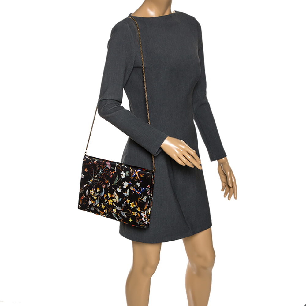 Roberto Cavalli Multicolor Floral Print Flap Chain Shoulder Bag
Roberto Cavalli Multicolor Floral Print Flap Chain Shoulder Bag