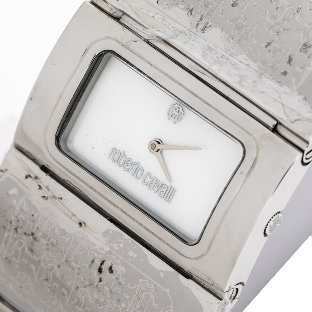 Roberto Cavalli Mother of Pearl Stainless Steel Pavon R7253117515 Women's Wristwatch, Silver
Roberto Cavalli Mother of Pearl Stainless Steel Pavon R7253117515 Women's Wristwatch, Silver
