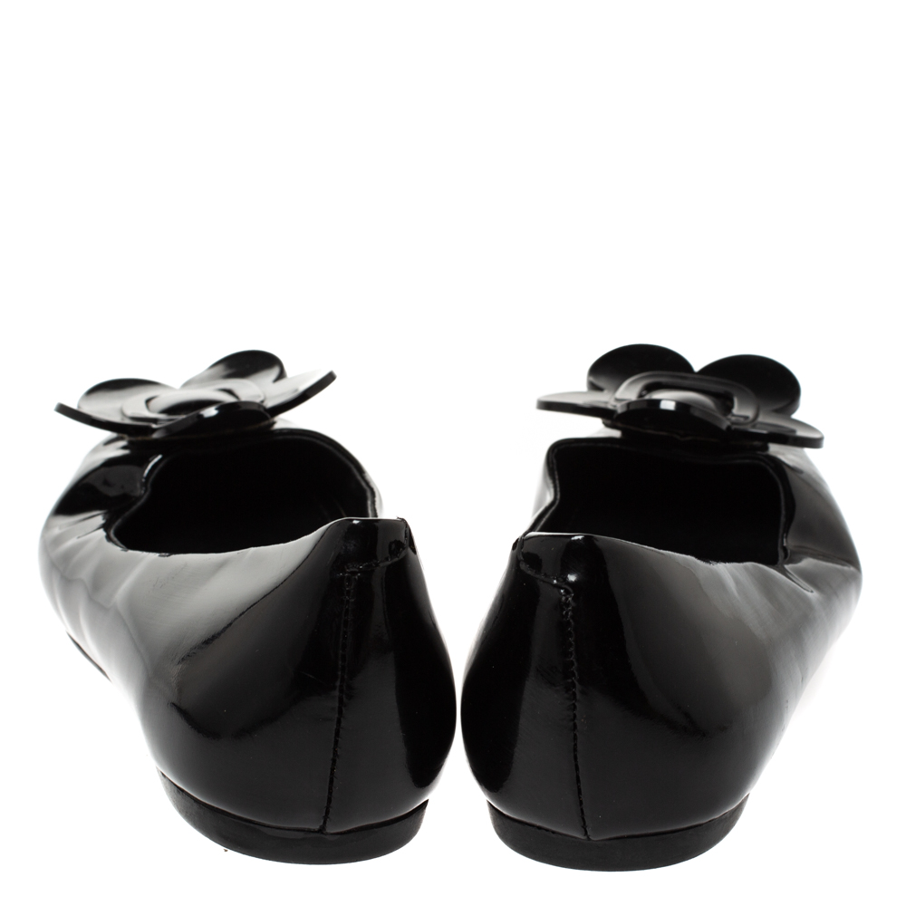 Roger Vivier Black Floral Applique Patent Leather Ballet Flats Size 39