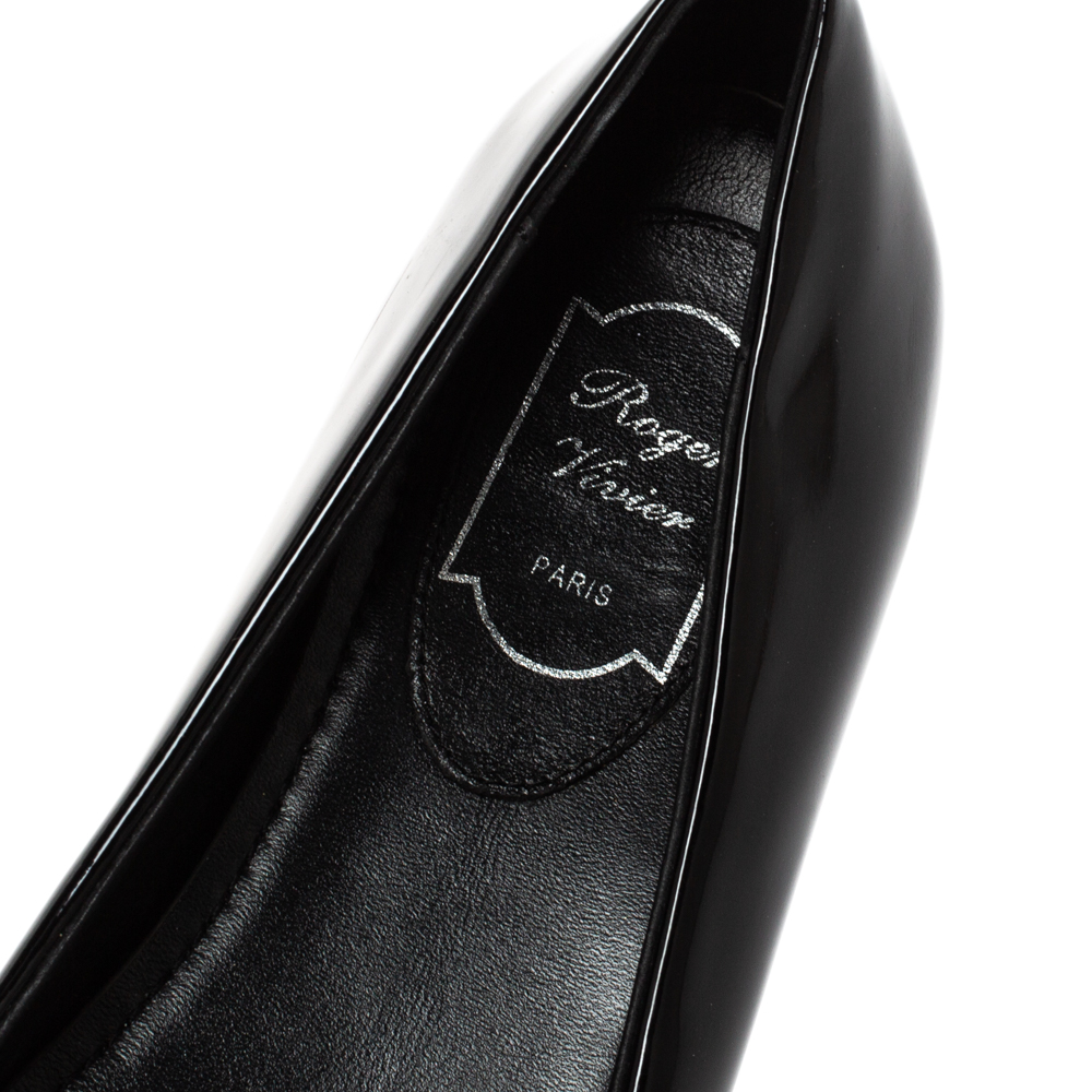 Roger Vivier Black Floral Applique Patent Leather Ballet Flats Size 39