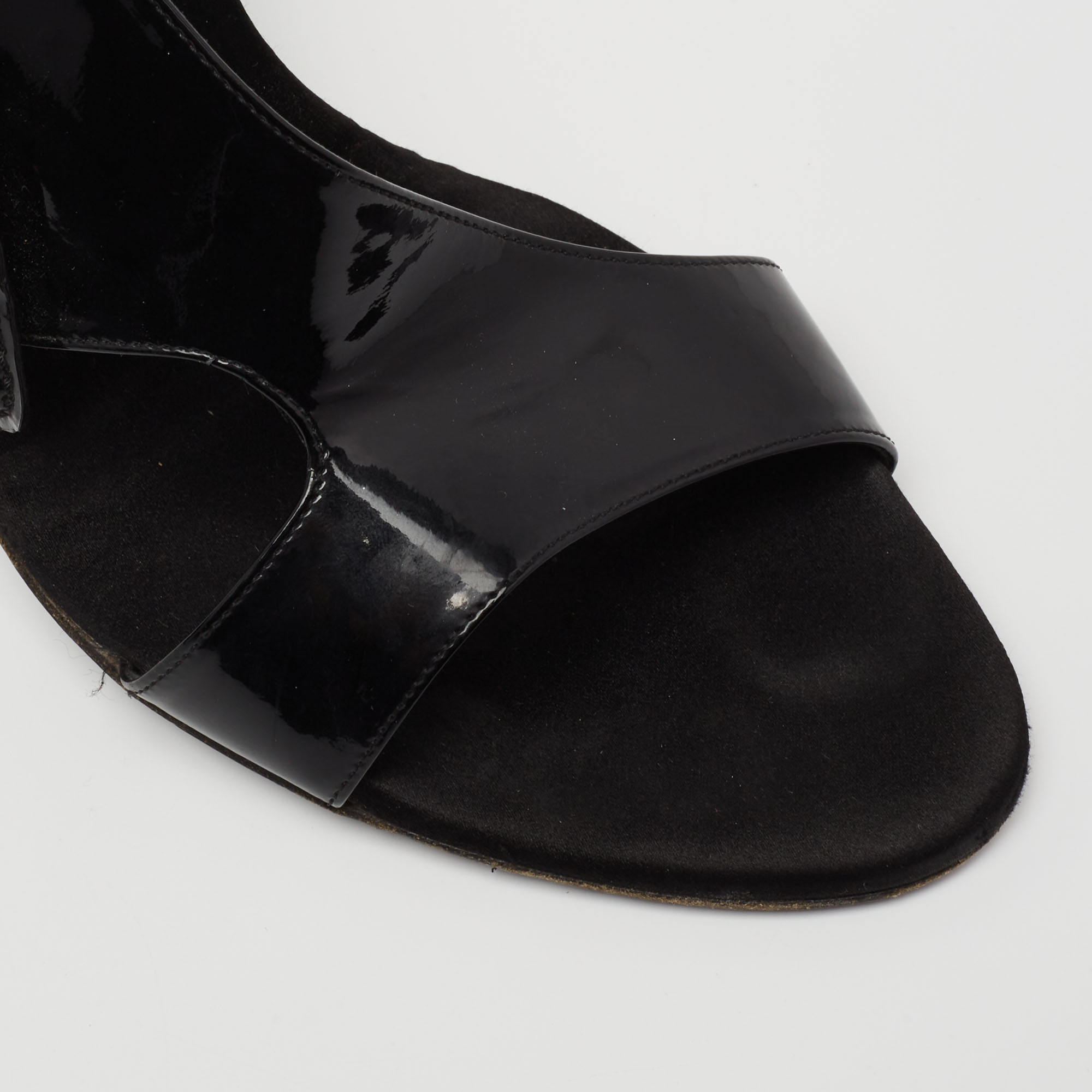 Roger Vivier  Black Patent Leather Buckle Dorsay  Sandals Size 39