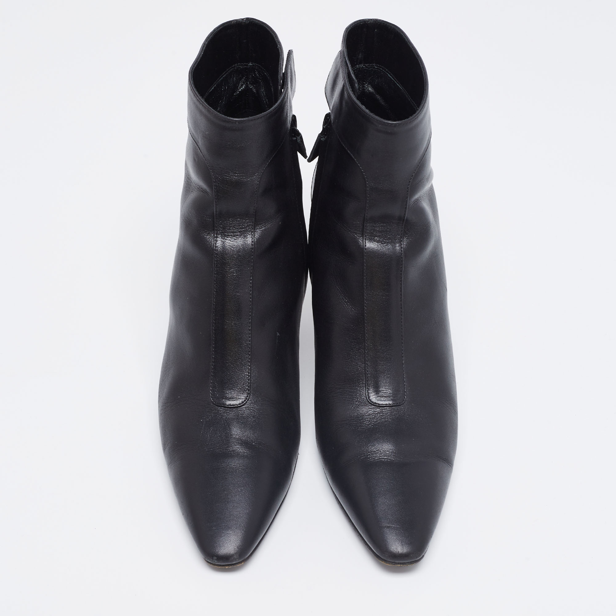 Roger Vivier Black Leather Ankle Booties Size 38