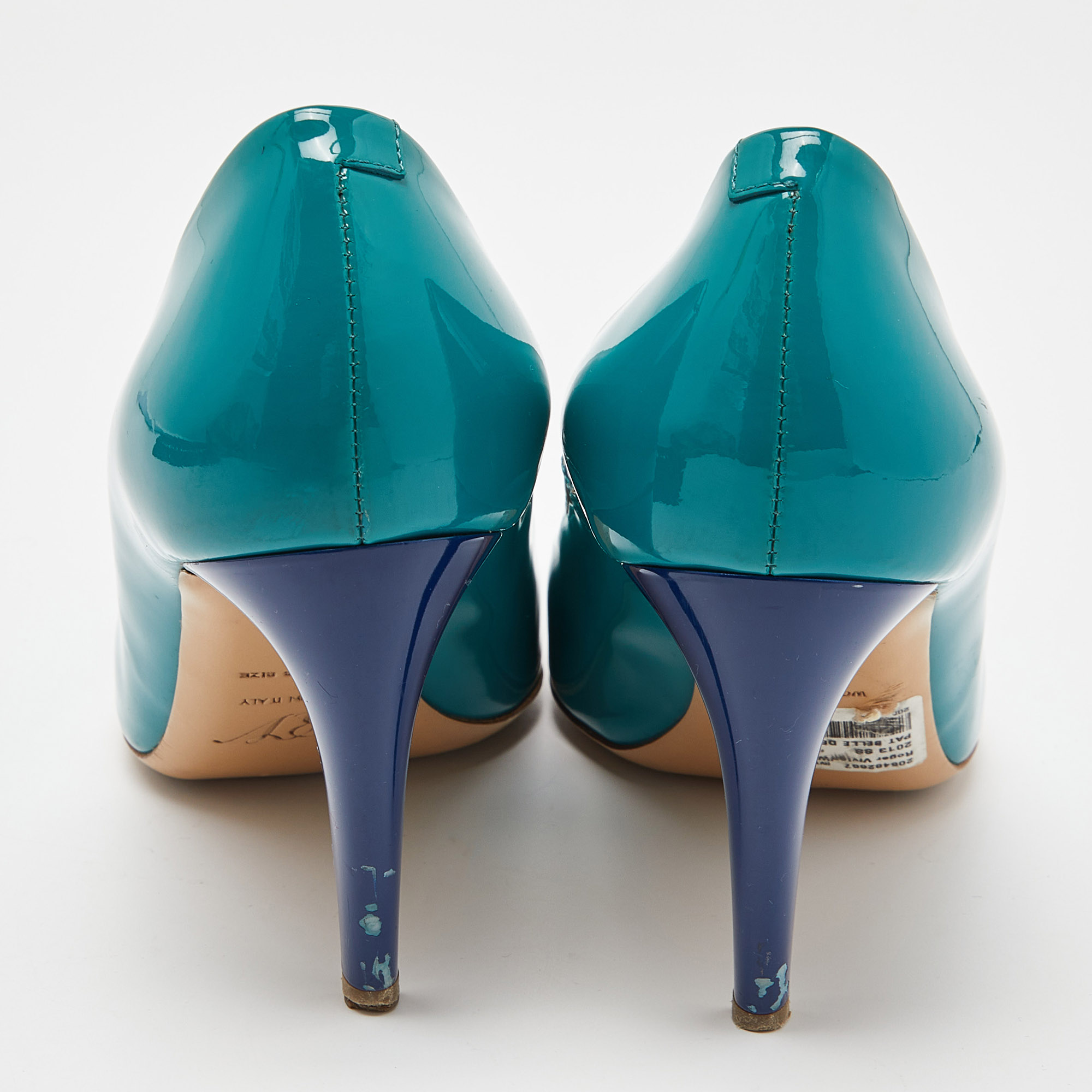 Roger Vivier Turquoise Blue Patent Leather Trompette Pumps Size 39