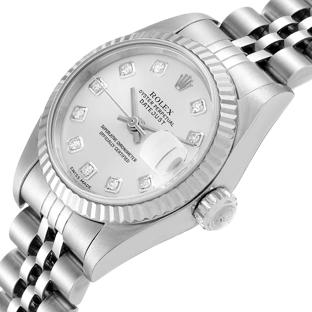 Rolex Silver Diamonds 18K White Gold And Stainless Steel lDatejust 79174 Women's Wristwatch 26 MM
Rolex Silver Diamonds 18K White Gold And Stainless Steel lDatejust 79174 Women's Wristwatch 26 MM