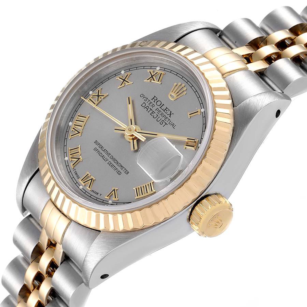 Rolex Silver 18k Yellow Gold And Stainless Steel Datejust 69173 Women's Wristwatch 26 MM
Rolex Silver 18k Yellow Gold And Stainless Steel Datejust 69173 Women's Wristwatch 26 MM