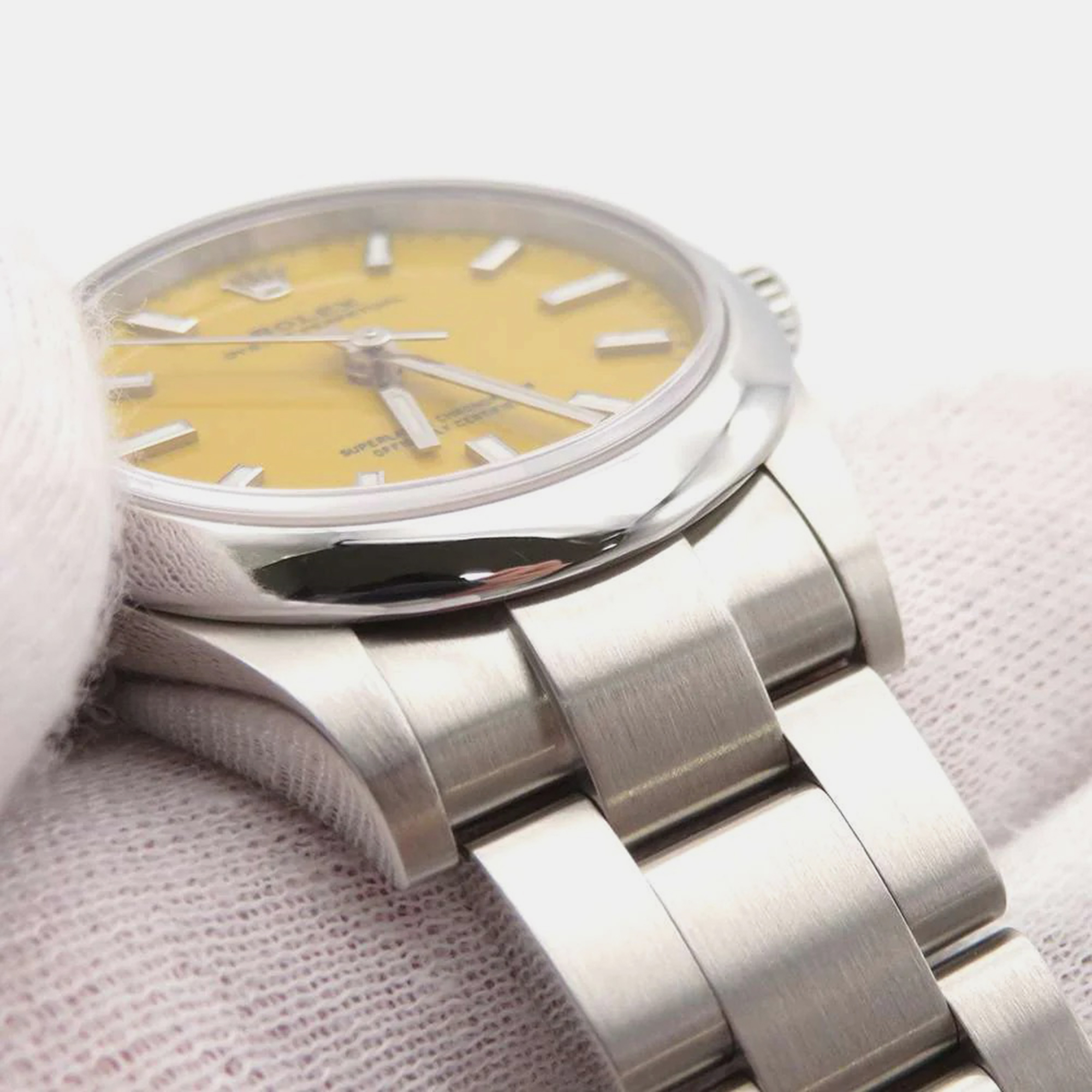 Rolex Yellow Stainless Steel Oyster Perpetual 277200 Automatic Women's Wristwatch 31 Mm