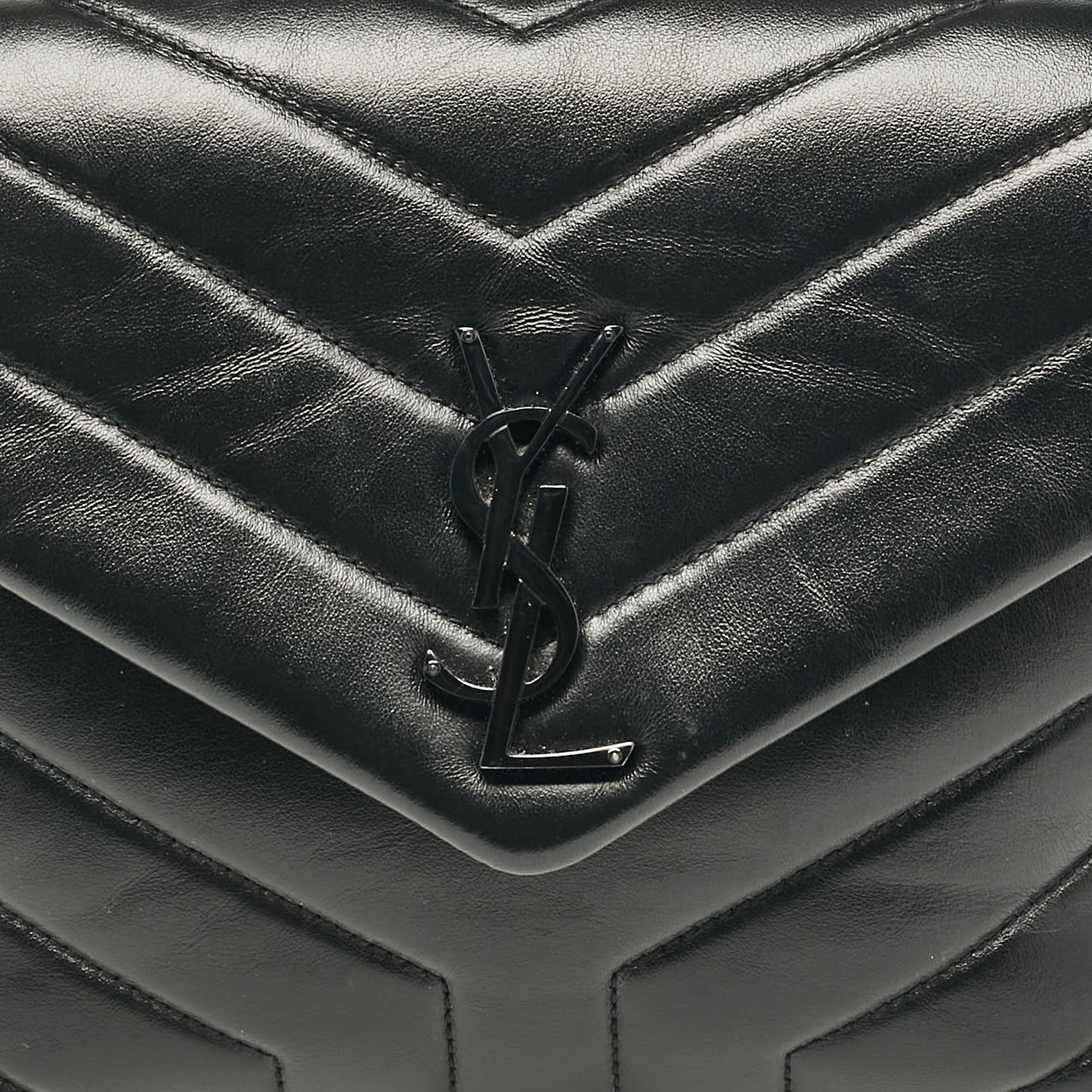 Saint Laurent Black Chevron Leather Small Loulou Shoulder Bag