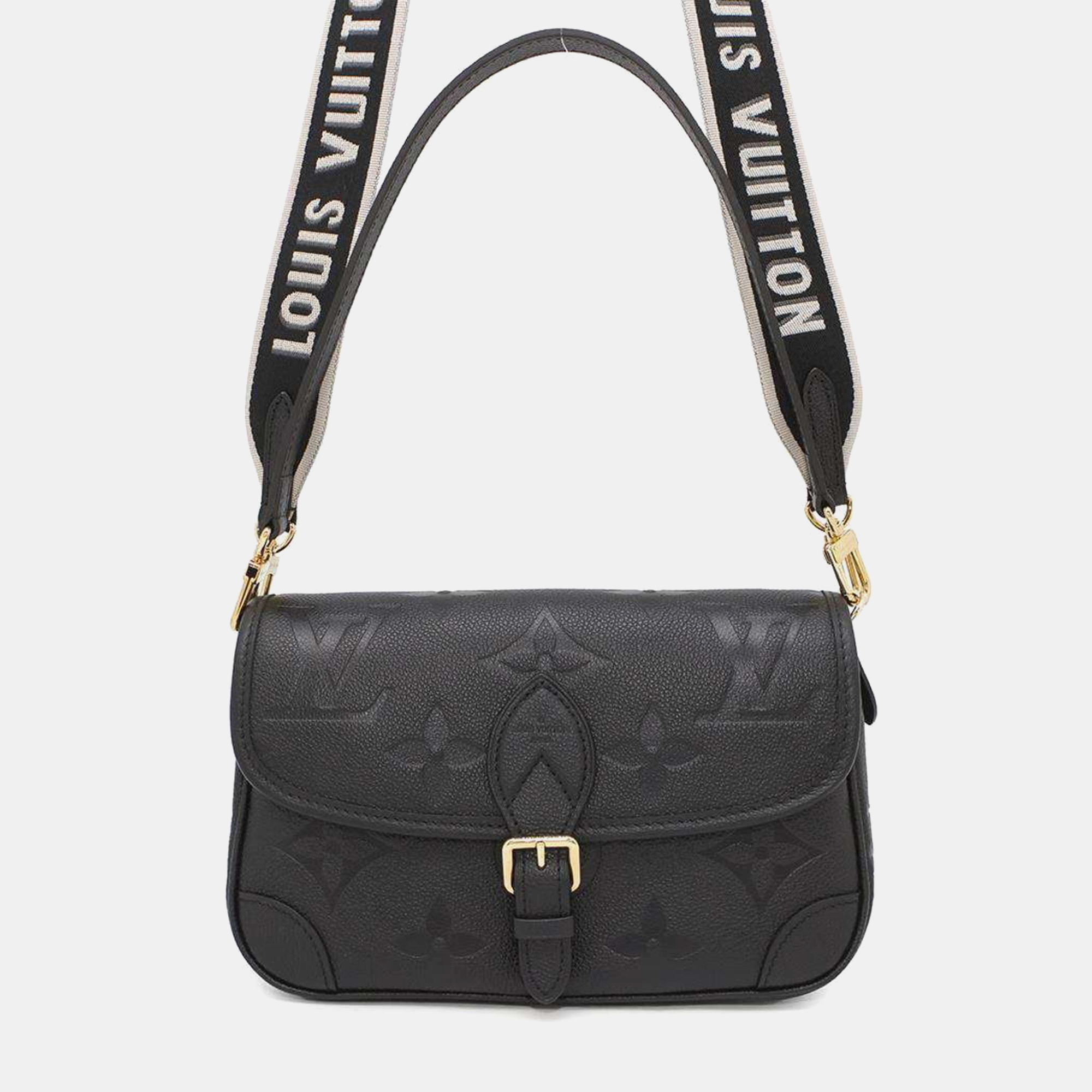 Saint Laurent Paris Black Patent Leather Jamie 4.3 Shoulder Bag
Saint Laurent Paris Black Patent Leather Jamie 4.3 Shoulder Bag