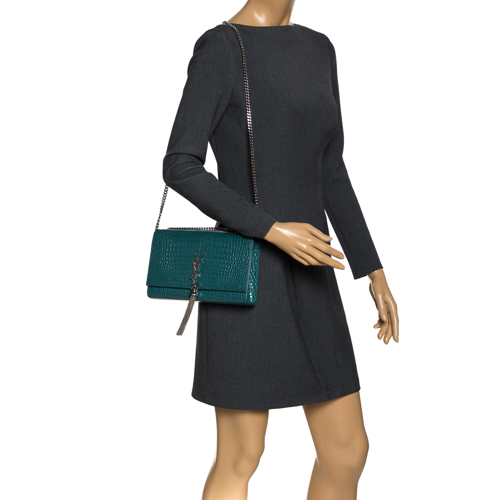 Saint Laurent Green Croc Embossed Leather Medium Kate Tassel Shoulder Bag
Saint Laurent Green Croc Embossed Leather Medium Kate Tassel Shoulder Bag