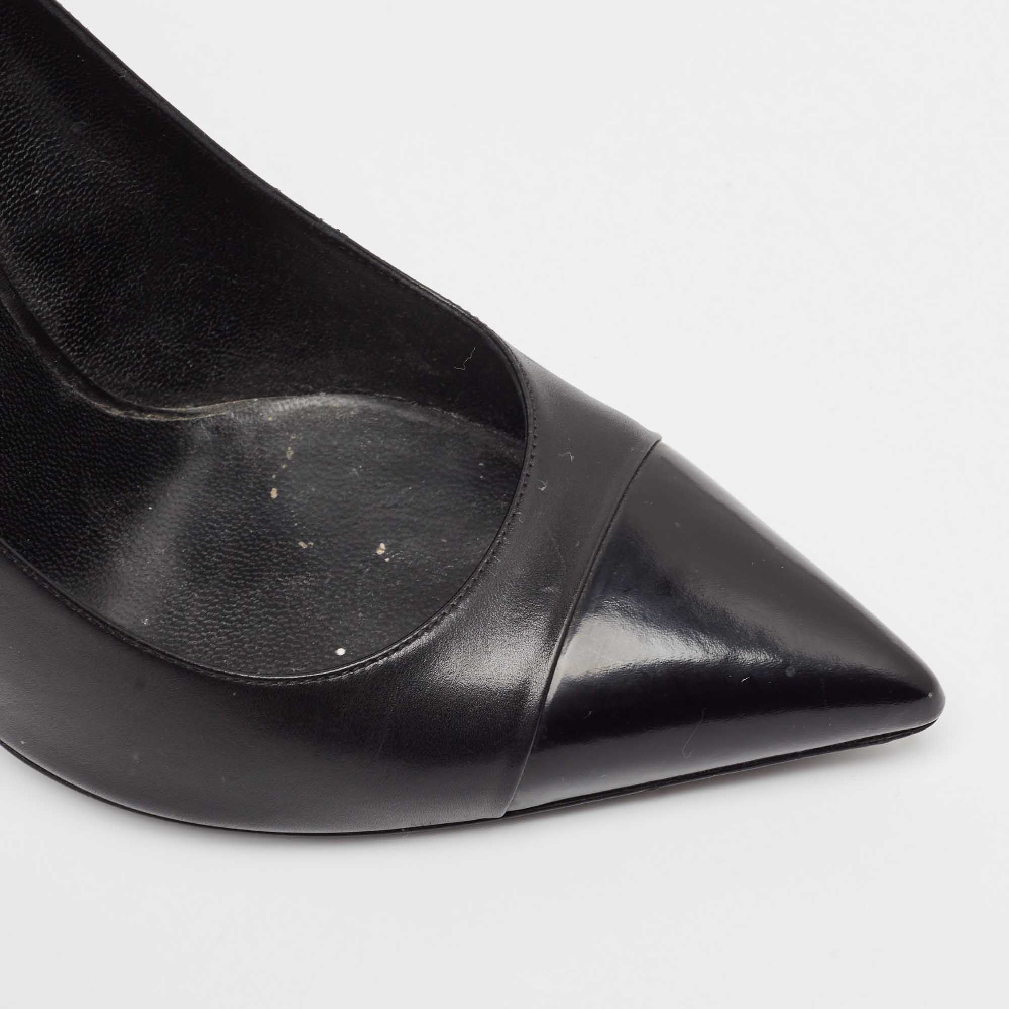 Saint Laurent Black Leather Pointed Toe Pumps Size 39