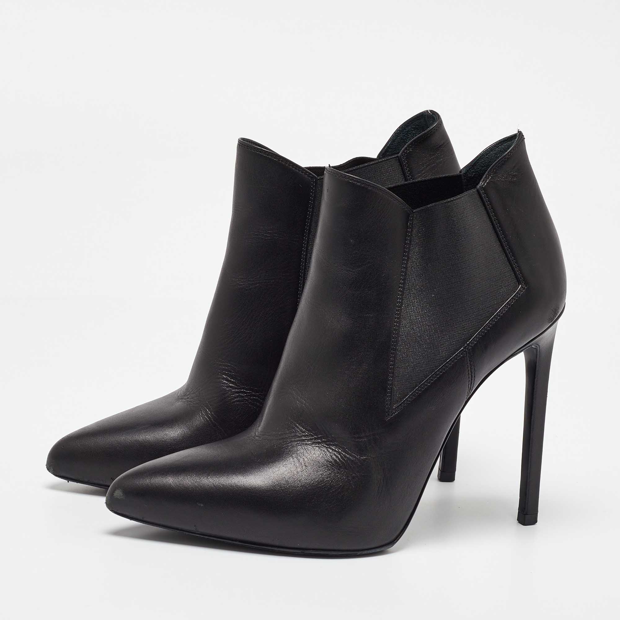 Saint Laurent Black Leather Pointed Toe Ankle Boots Size 37