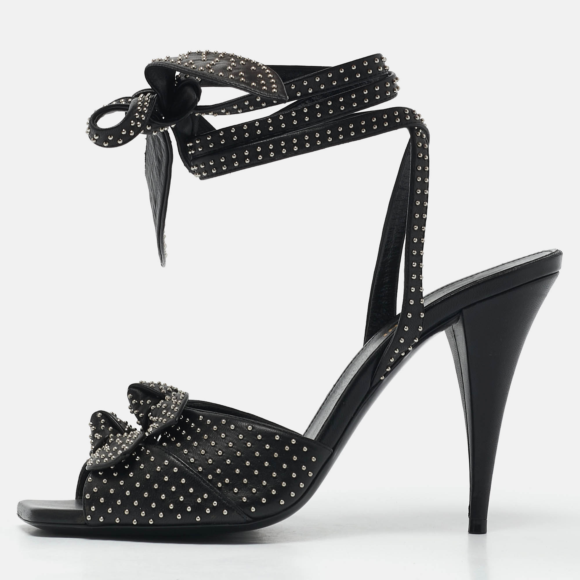 Saint Laurent Black Leather Pearls Embellished Ankle Wrap Sandals Size
Saint Laurent Black Leather Pearls Embellished Ankle Wrap Sandals Size