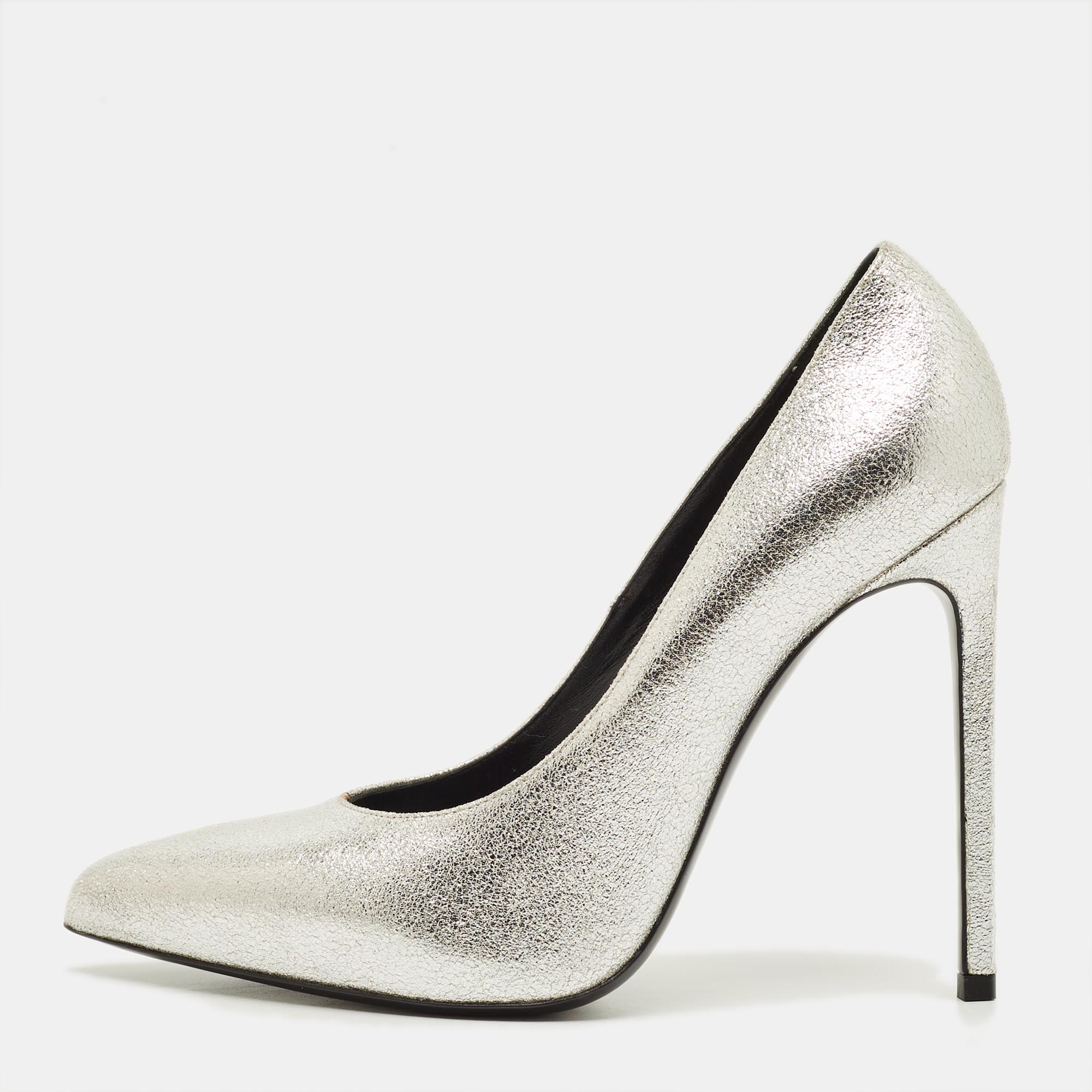 Saint Laurent Zoe Size Silver Leather Pumps
Saint Laurent Zoe Size Silver Leather Pumps