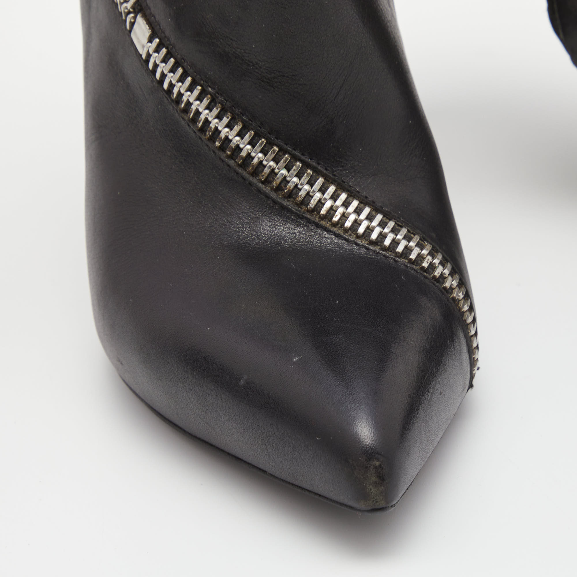 Saint Laurent Black/White Leather Color Block Ankle Booties Size 36