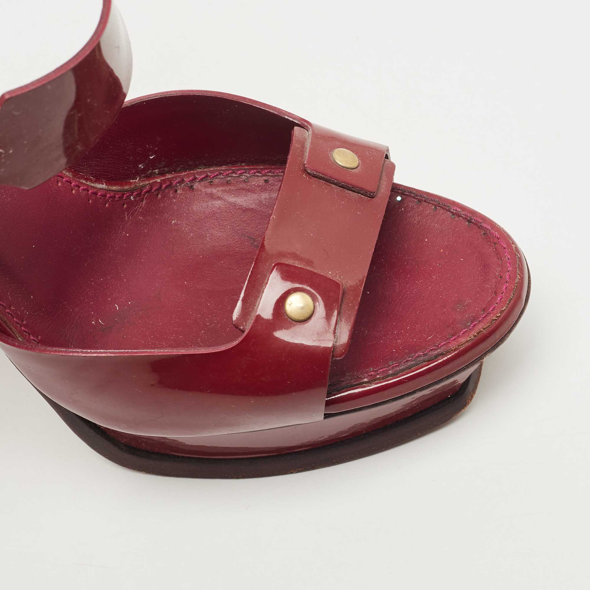 Saint Laurent Plum Patent Leather Platform Ankle Strap Sandals Size 40