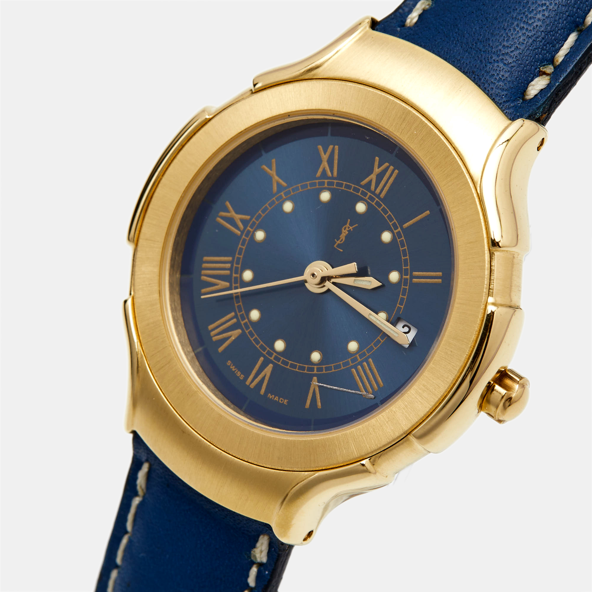 Yves Saint Laurent Blue Gold Plated Stainless Steel Leather Classic Women's Wristwatch
Yves Saint Laurent Blue Gold Plated Stainless Steel Leather Classic Women's Wristwatch