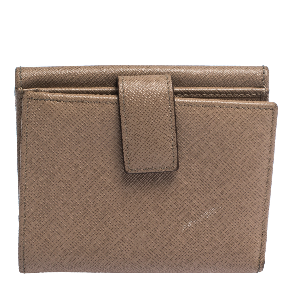 Salvatore Ferragamo Beige Leather Gancini Clip Compact Wallet
