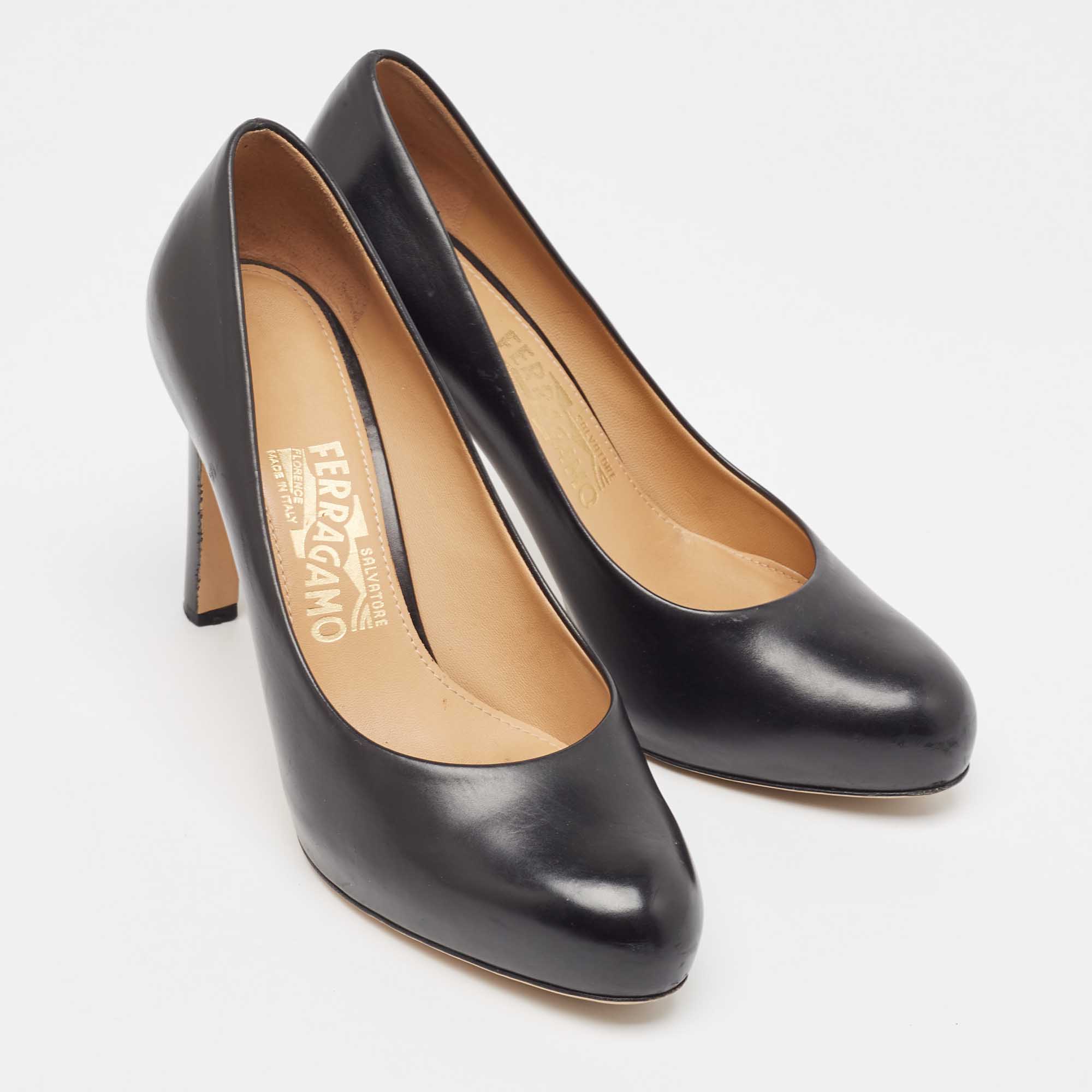 Salvatore Ferragamo Black Leather Round Toe Pumps Size 37.5