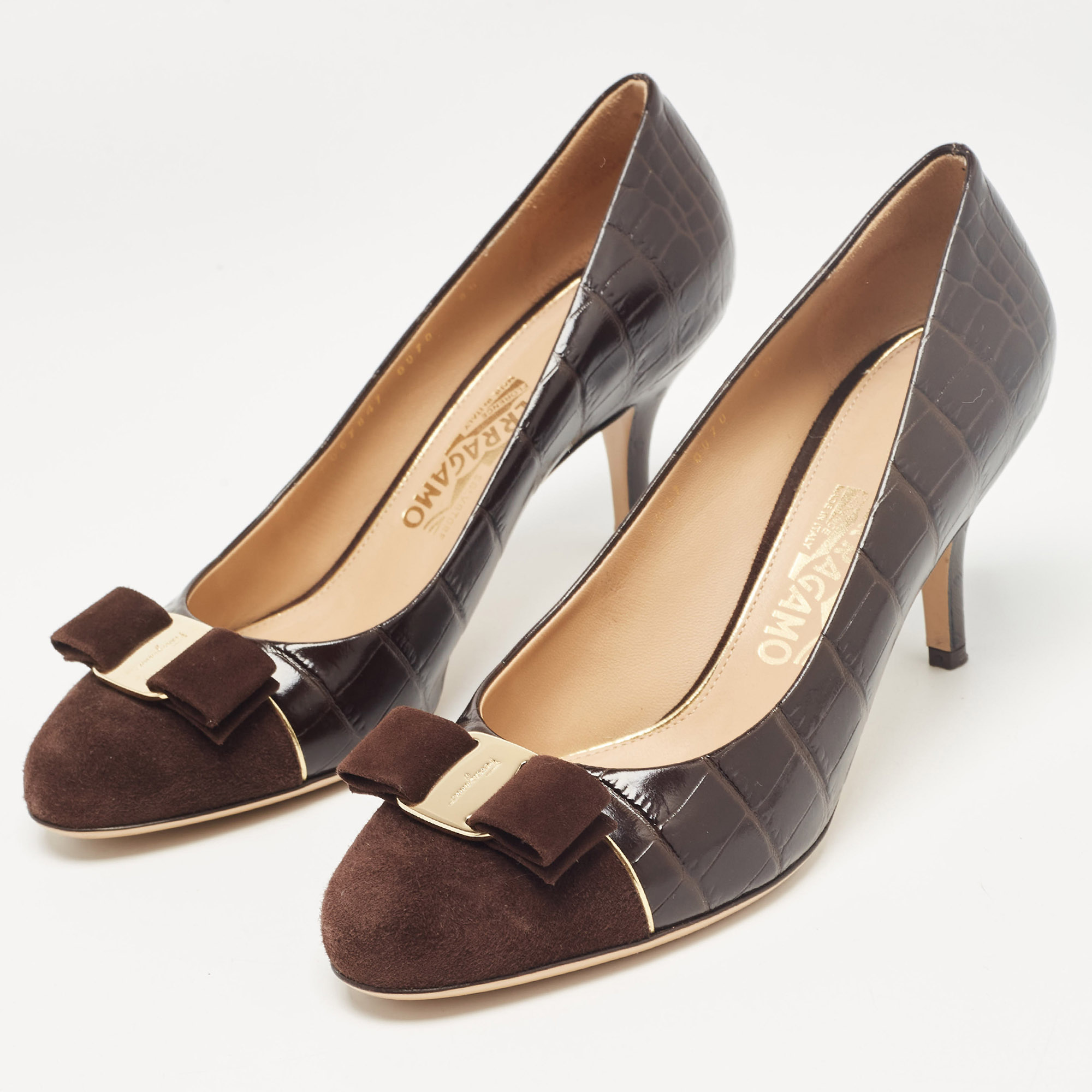 Salvatore Ferragamo Brown Embossed Croc And Suede Vara Bow Pumps 39