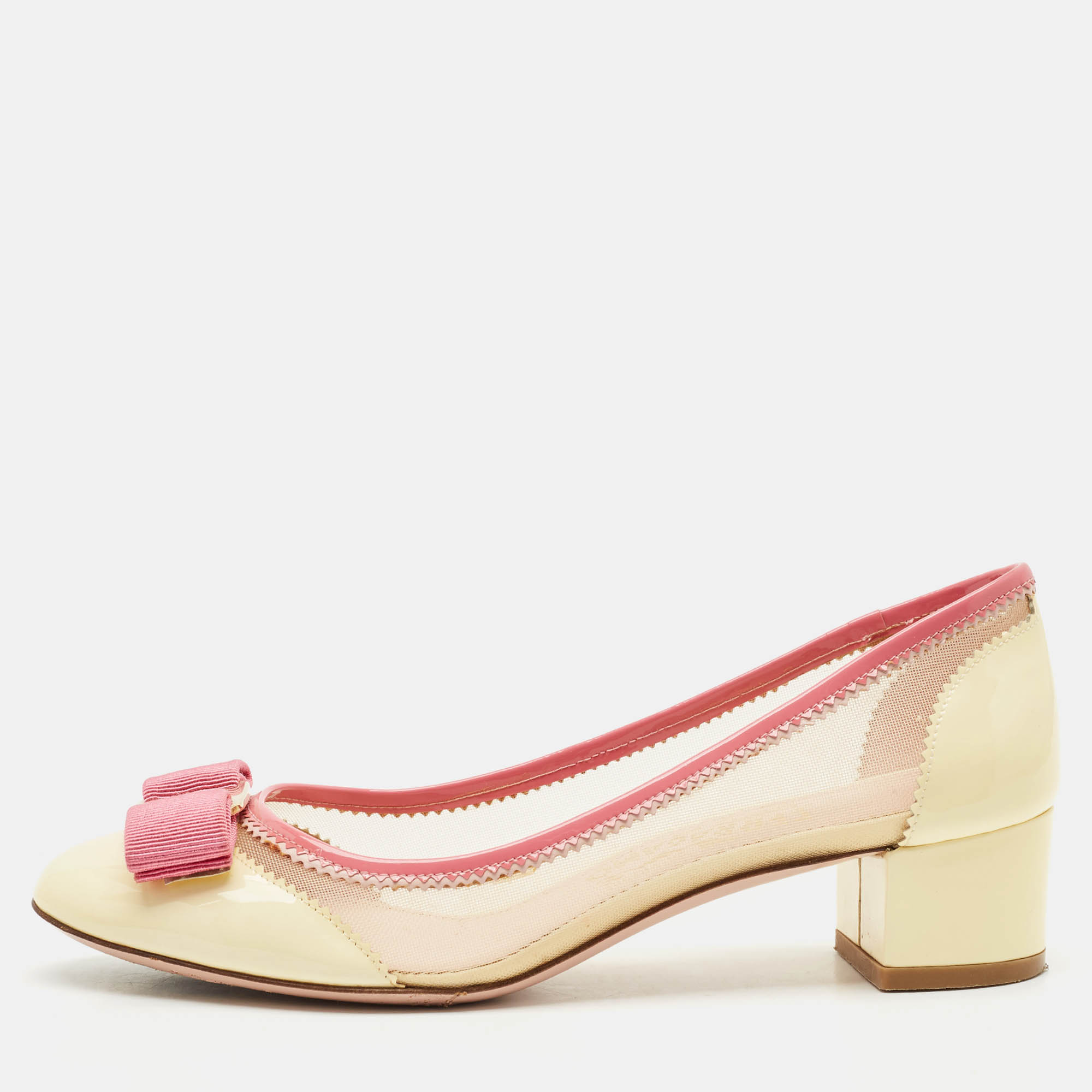 Salvatore Ferragamo Cream Mesh and Patent Leather Elinda Block Heel Pumps Size 37
Salvatore Ferragamo Cream Mesh and Patent Leather Elinda Block Heel Pumps Size 37