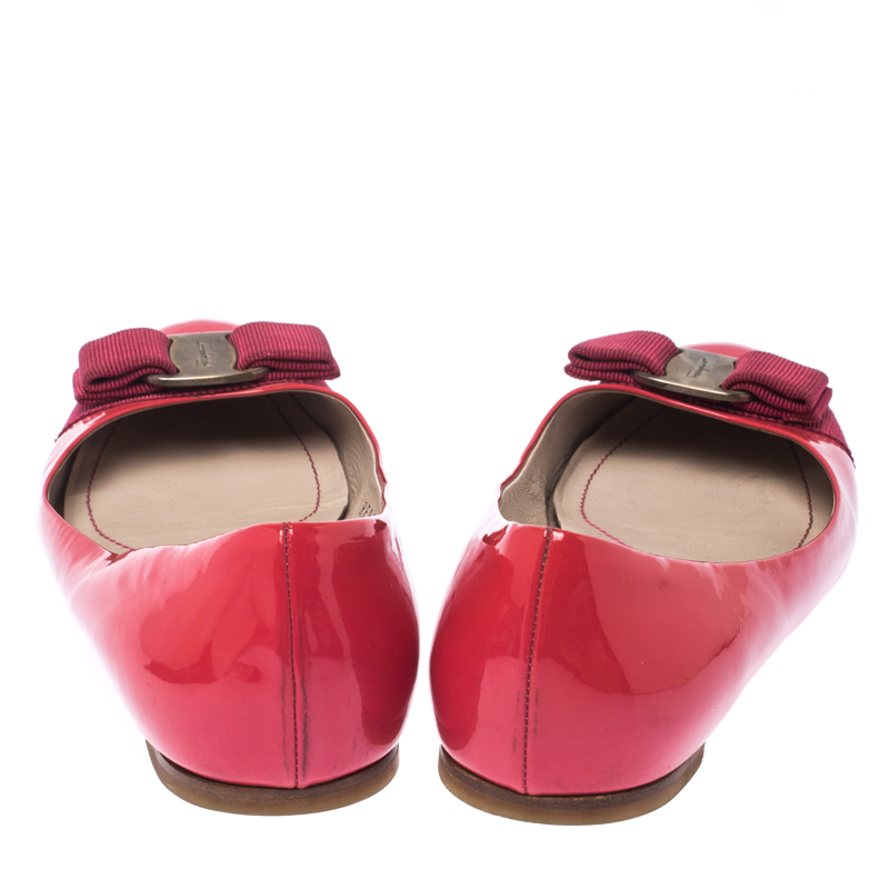 Salvatore Ferragamo Pink Patent Leather Vara Bow Ballet Flats Size 37