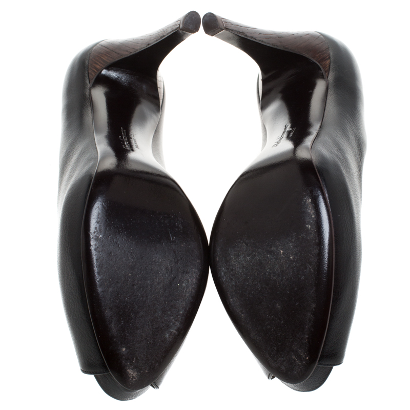 Salvatore Ferragamo Black Leather Fiordaliso Peep Toe Platform Pumps Size 38.5