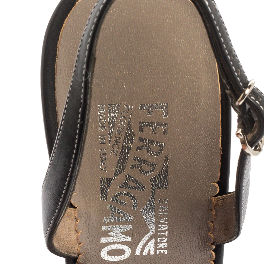 Salvatore Ferragamo Black Leather Slingback Sandals Size 38.5