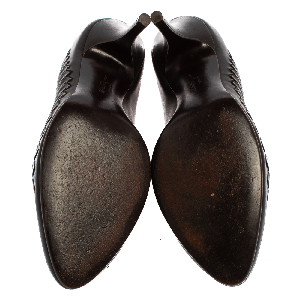 Salvatore Ferragamo Dark Brown Leather Pumps Size 39.5