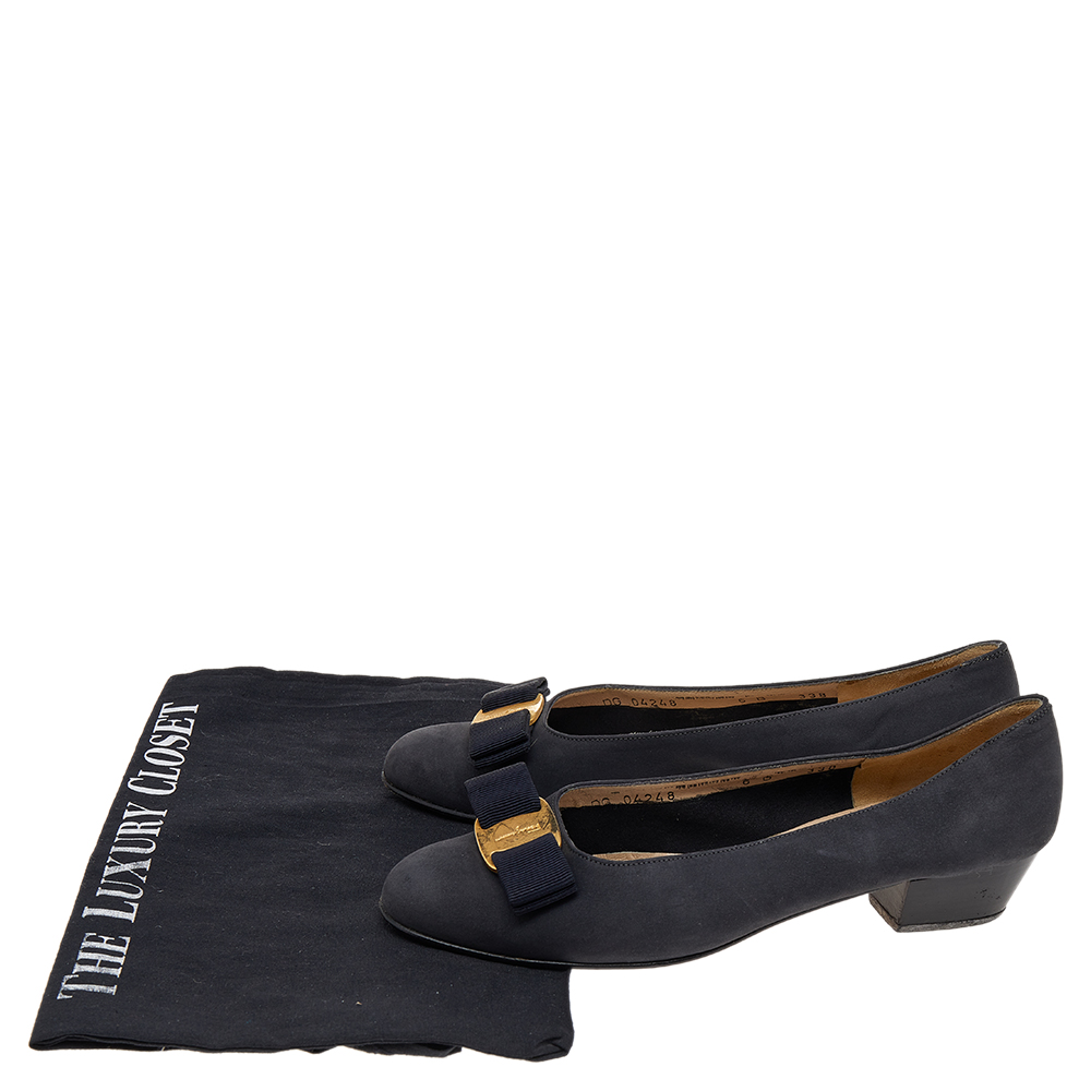 Salvatore Ferragamo Black Nubuck Leather Vara Bow Pumps Size 36.5