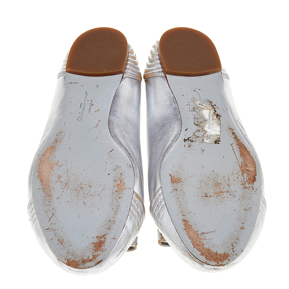 Salvatore Ferragamo Silver Leather Vara Bow Ballet Flats 37.5