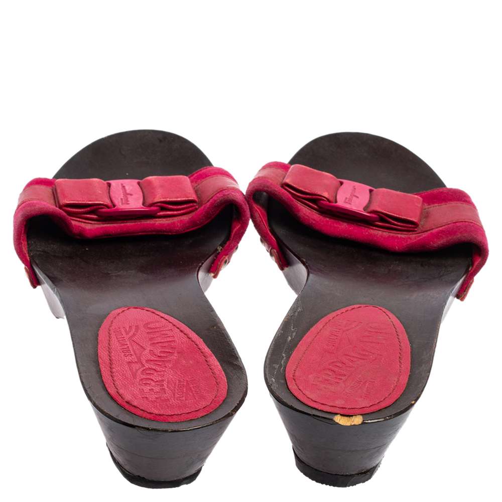 Salvatore Ferragamo Magenta Suede And Leather Vara Bow Slide Sandals Size 36